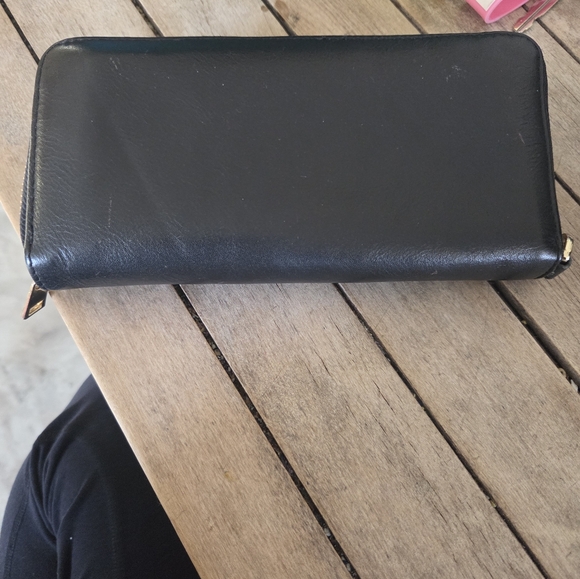 Black Leather Wallet - Picture 6 of 6